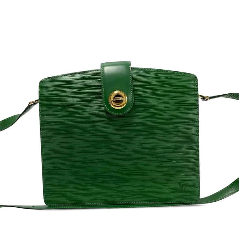 Louis Vuitton Epi Capucines Green Leather Very good condition - Front View
