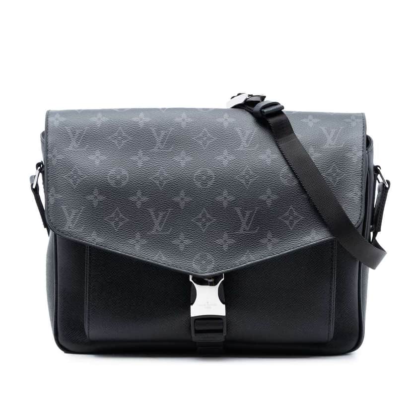 Louis Vuitton Taigarama Messengerama Black Good condition - Front View