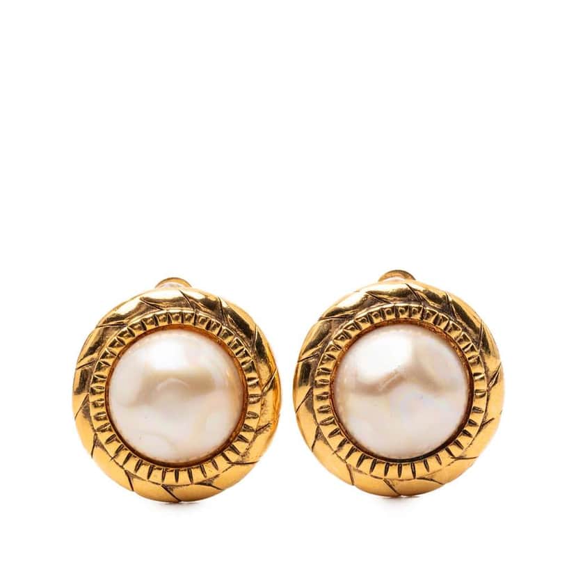 Chanel Gold Plated Faux Pearl Round Clip On Earrings Gold Metal Very good condition - Front View