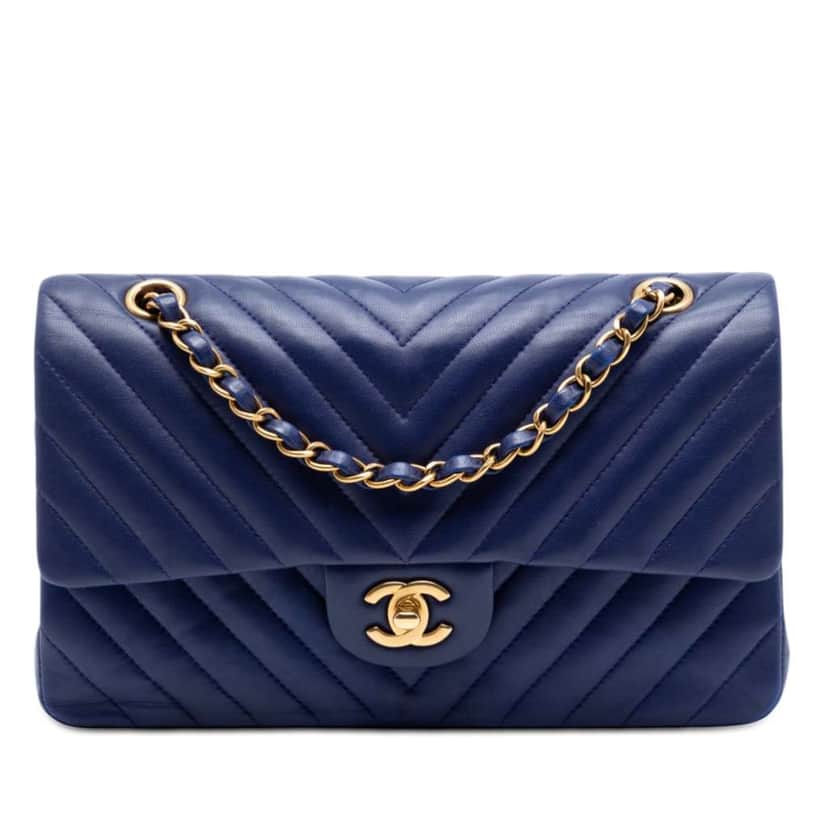 Chanel Medium Classic Chevron Lambskin Double Flap Blue Leather Very good condition - Front View