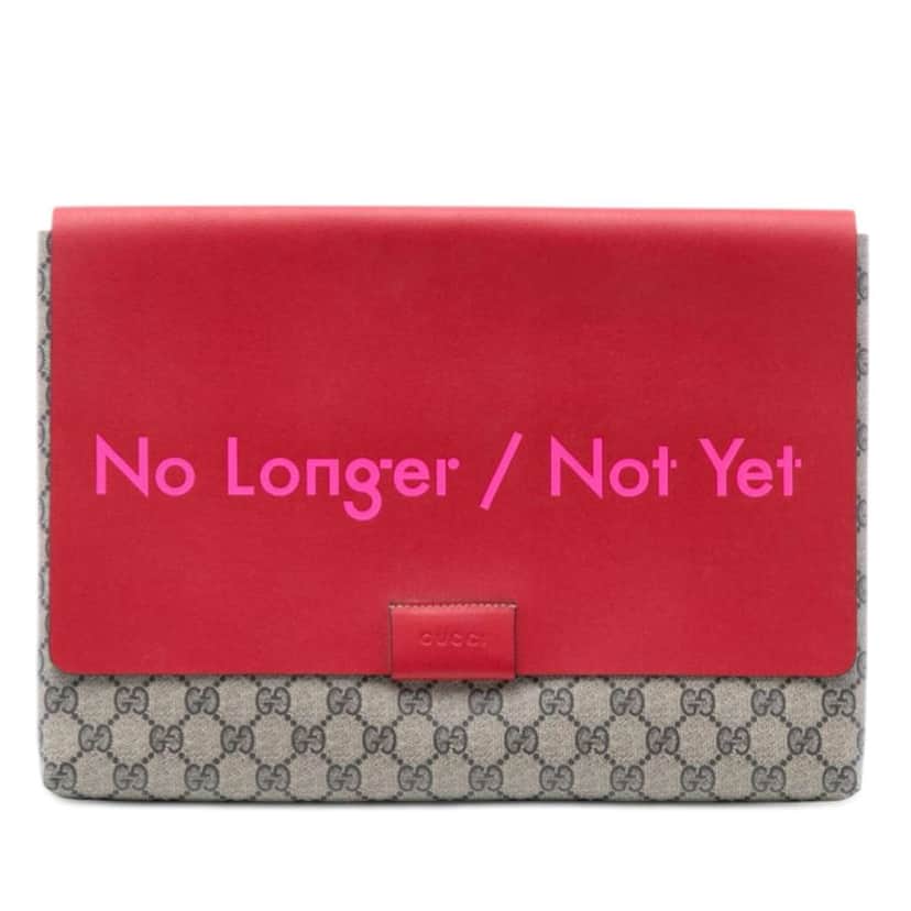 Gucci GG Supreme No Longer Not Yet Clutch Beige Canvas Very good condition - Front View