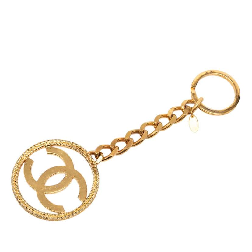 Chanel CC Gold Plated Key Chain Gold Metal Very good condition - Front View