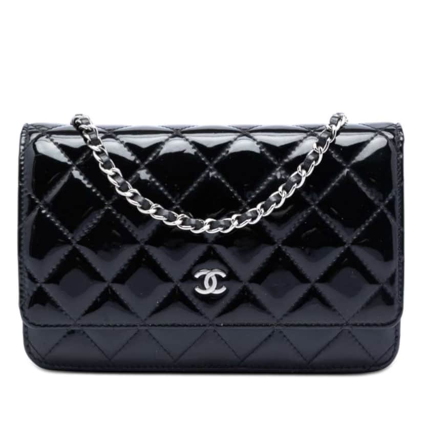 Chanel CC Quilted Patent Wallet On Chain Black Leather Very good condition - Front View
