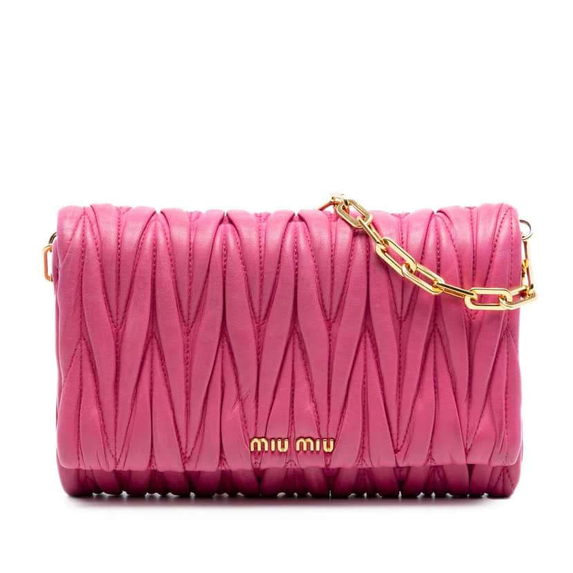 Miu Miu Matelasse Nappa Wallet On Chain Pink Leather Very good condition - Front View
