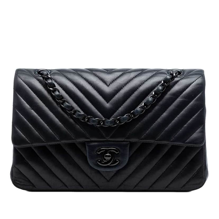 Chanel Medium Classic Chevron Lambskin So Black Double Flap Black Leather Very good condition - Front View