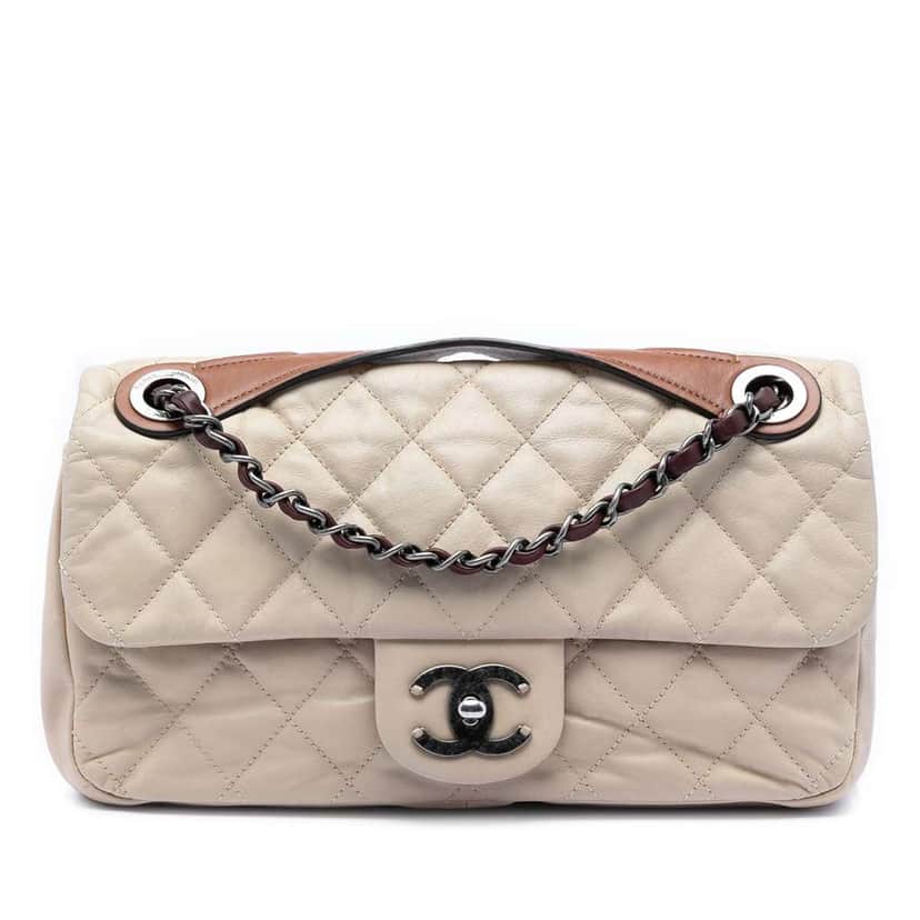 Chanel Medium Iridescent Calfskin In The Mix Flap Beige Leather Very good condition - Front View