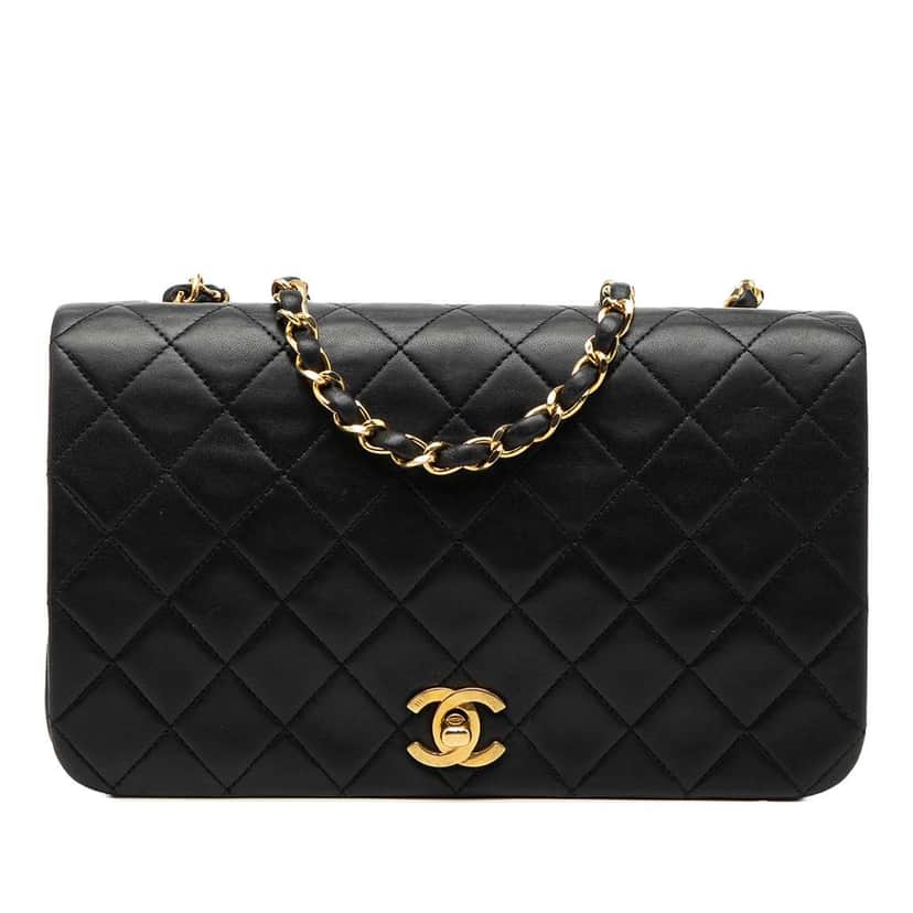 Chanel CC Quilted Lambskin Full Single Flap Black Leather Very good condition - Front View