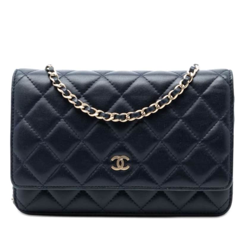 Chanel CC Quilted Lambskin Wallet On Chain Blue Leather Very good condition - Front View