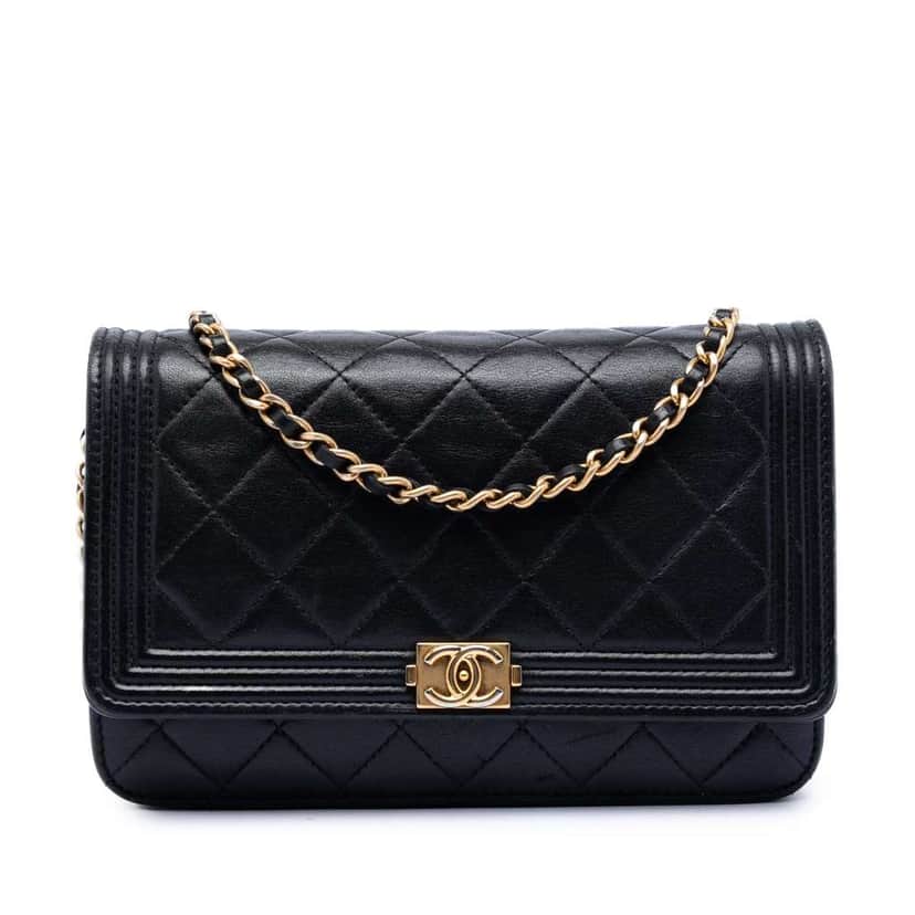 Chanel Quilted Lambskin Boy Wallet On Chain Black Leather Very good condition - Front View