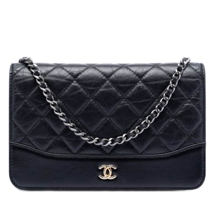 Chanel Quilted Aged Calfskin Gabrielle Wallet On Chain Black Leather Very good condition - Front View