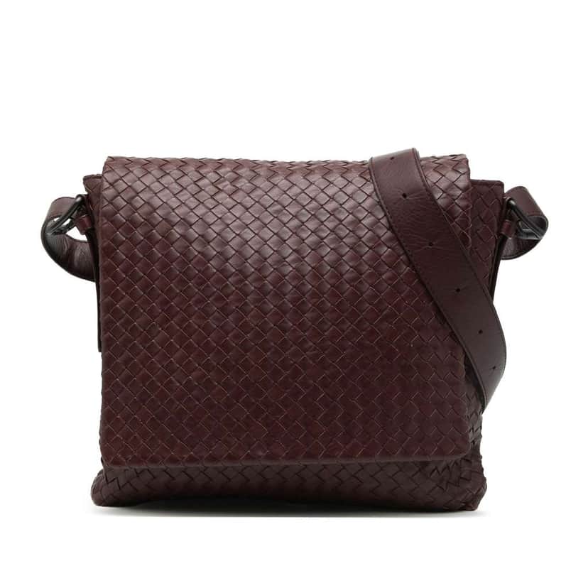 Bottega Veneta Nappa Intrecciato Flap Crossbody Red Leather Very good condition - Front View