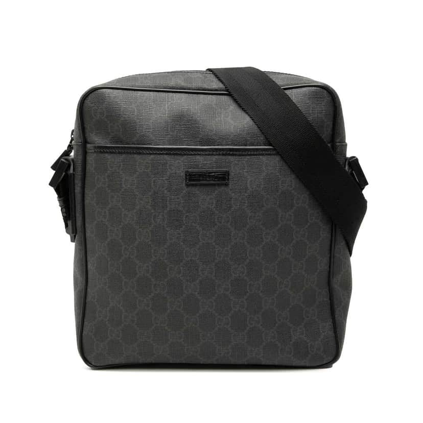 Gucci GG Supreme Crossbody Black Canvas Very good condition - Front View