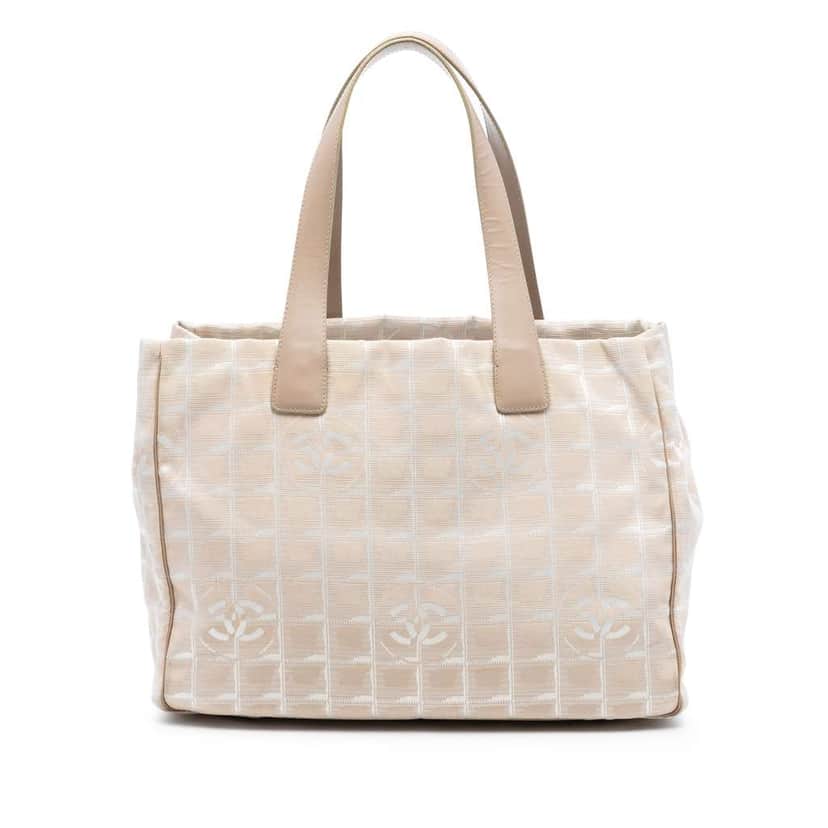Chanel New Travel Line Nylon Tote Beige Very good condition - Front View