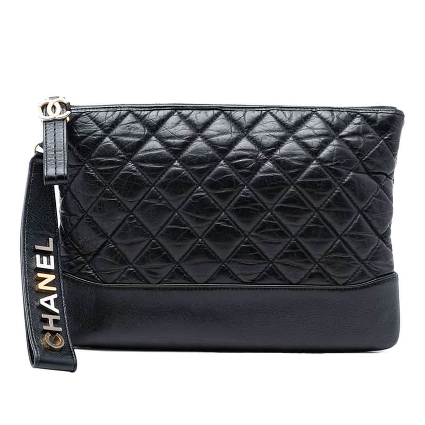 Chanel Medium Aged Calfskin Gabrielle O Case Clutch Black Leather Very good condition - Front View