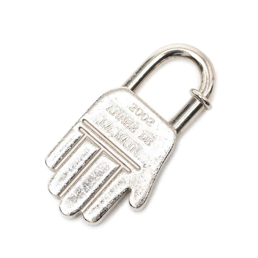 Hermès Silver Plated Annee de la Main Cadena Padlock Silver Metal Very good condition - Front View