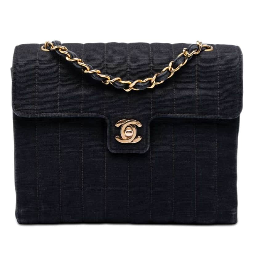 Chanel CC Vertical Quilted Nylon Grosgrain Single Flap Black Very good condition - Front View