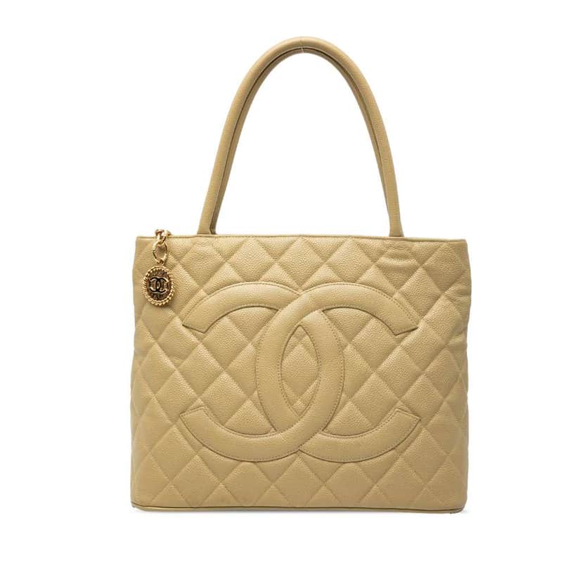 Chanel Caviar Medallion Tote Beige Leather Very good condition - Front View