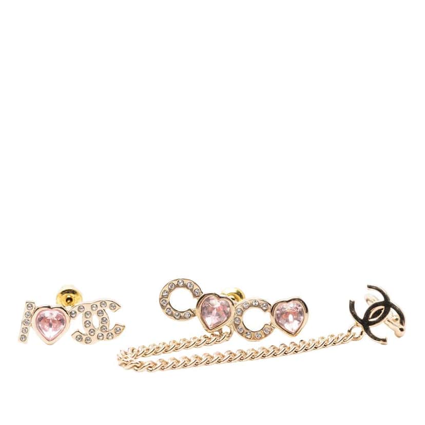 Chanel Gold Plated I Heart CC Coco Strass Ear Cuff Earrings Gold Metal Very good condition - Front View