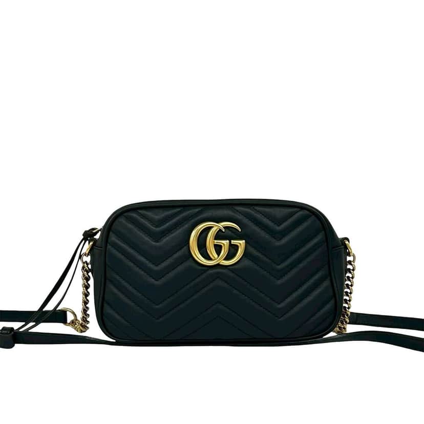 Gucci Small GG Marmont Matelasse Leather Crossbody Black Leather Very good condition - Front View