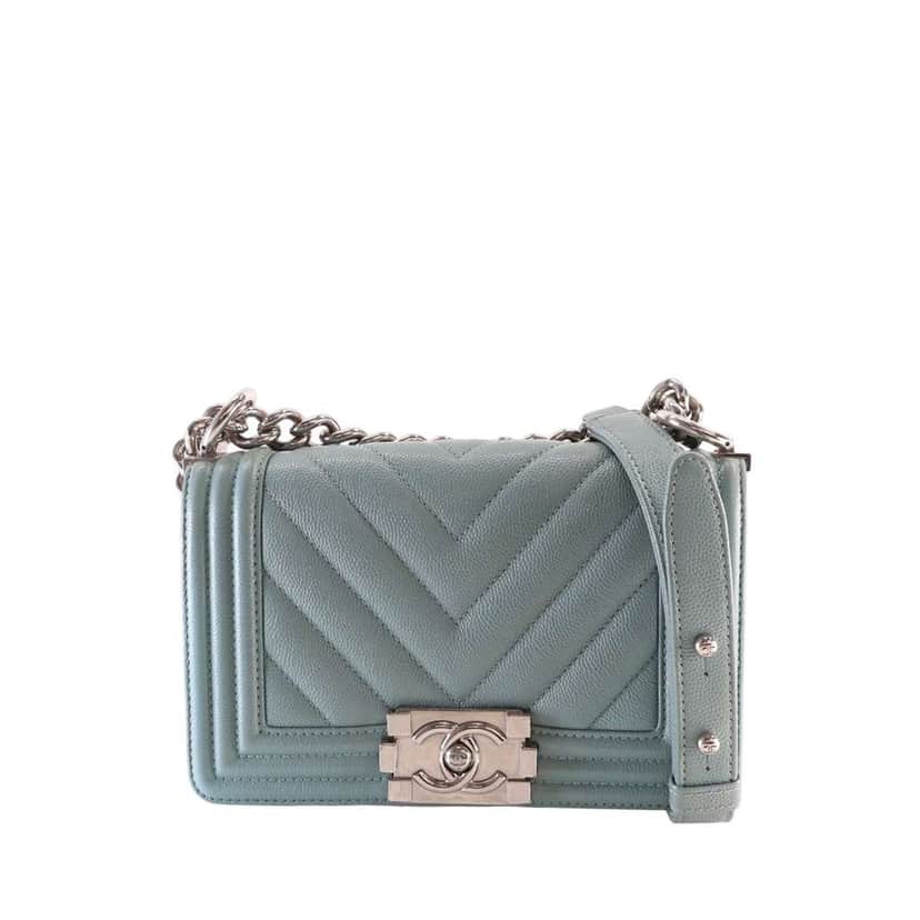 Chanel Small Chevron Caviar Boy Flap Blue Leather Very good condition - Front View