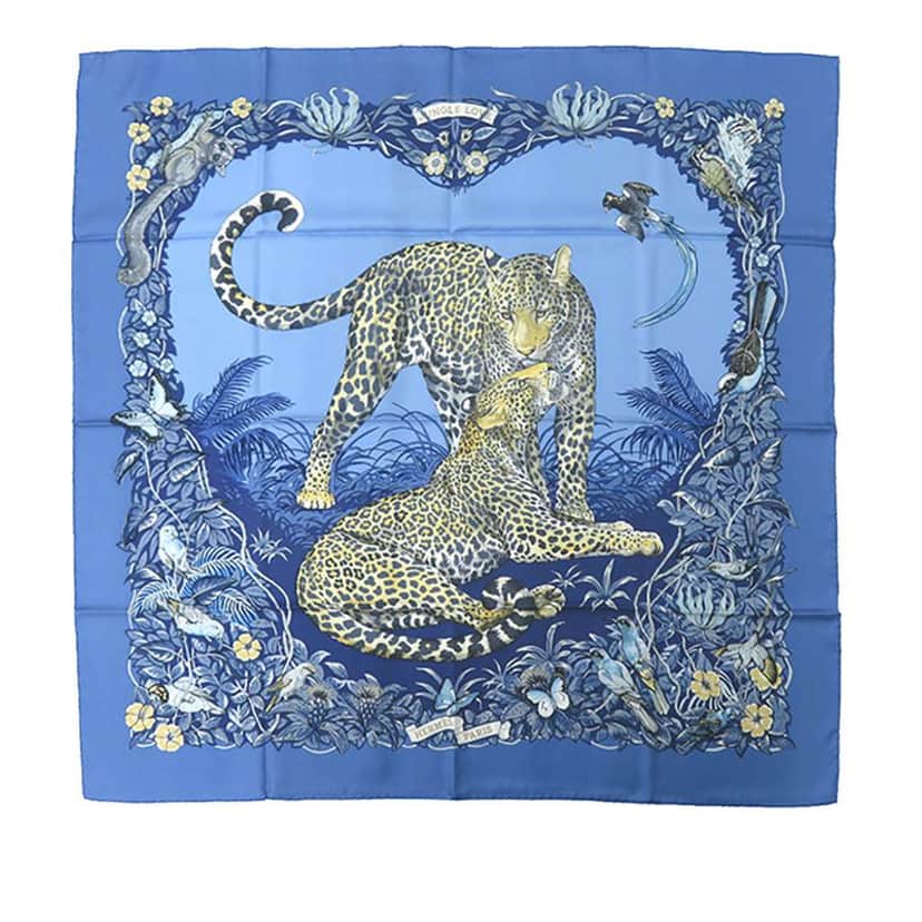 Hermès Jungle Love Silk Scarf 90 Blue Silk Never worn - Front View