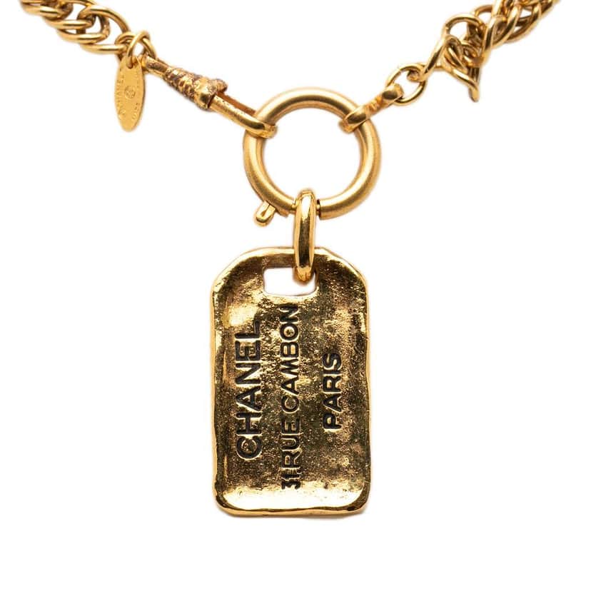 Chanel Gold Plated 31 Rue Cambon Plaque Pendant Necklace Gold Metal Very good condition - Front View