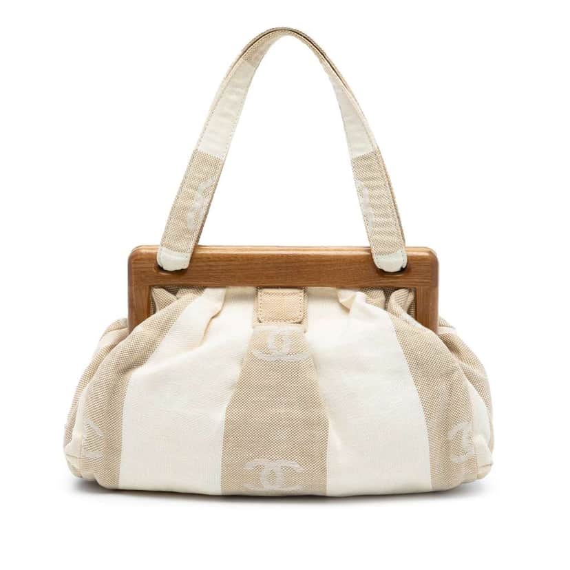Chanel Canvas Wooden Clam Shell Handbag White Canvas Very good condition - Front View