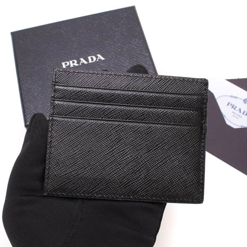 Prada Prada Saffiano Nero Black - Gray Card Holder Silver Logo Black Leather Never worn, with tag - Front View