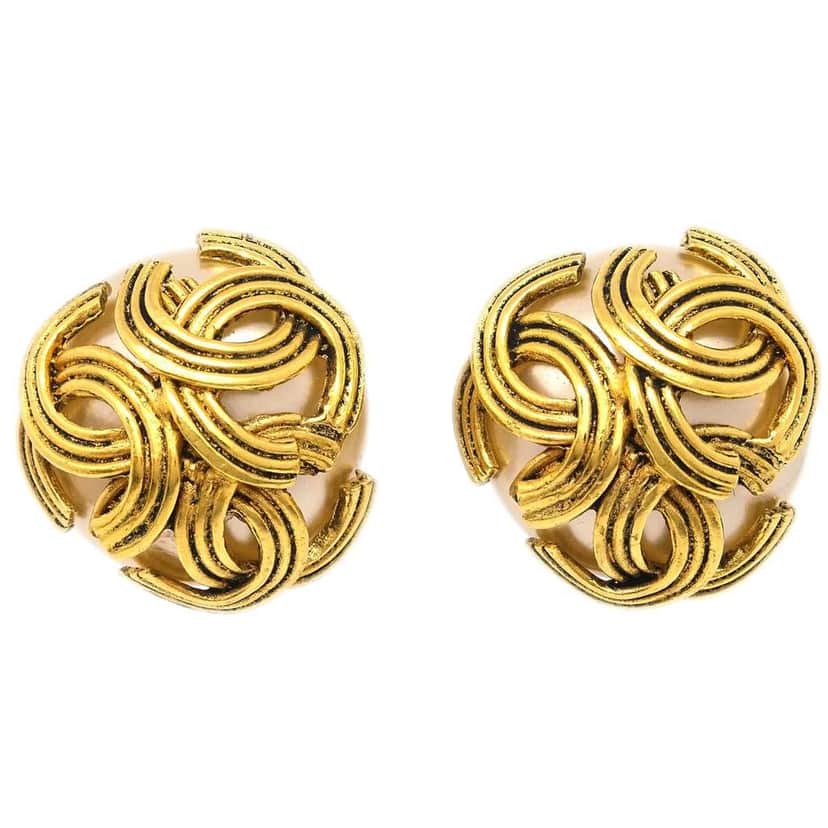 Chanel Vintage Triple cc earrings Gold Good condition - Front View