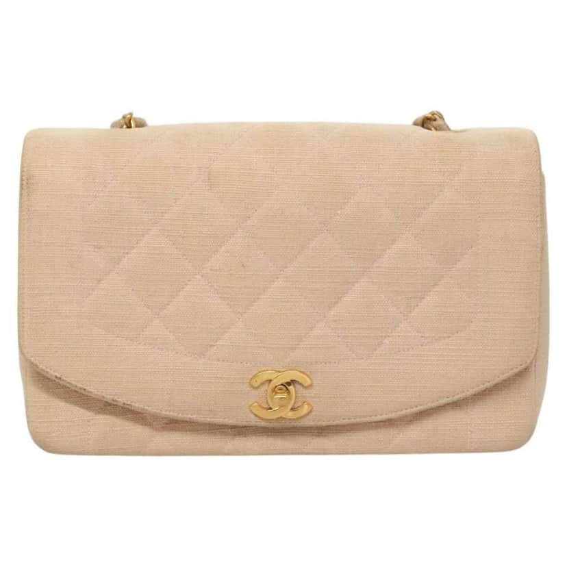 Chanel Vintage Diana Flap Bag Pink Canvas Good condition - Front View