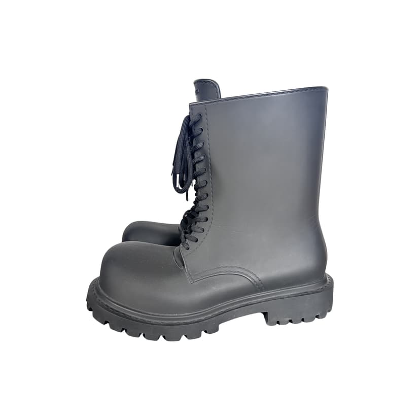 Balenciaga أحذية بالنسياغا المعززة بالستيرويد