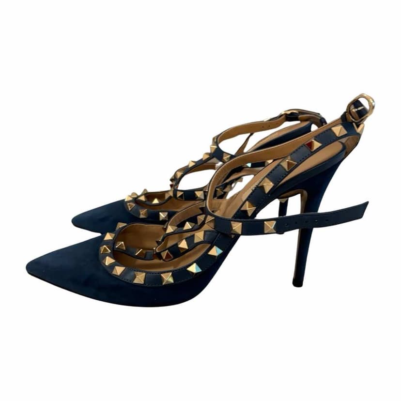 Valentino Garavani Rockstud Heels
