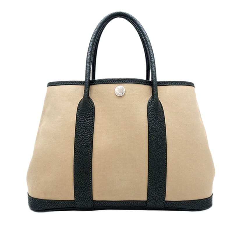 Hermès حفلة حديقة تويلي ونيغوندا 30