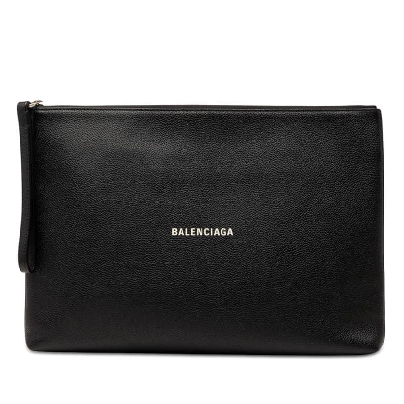Balenciaga محفظة نقود من جلد العجل المحبب تحمل شعارًا