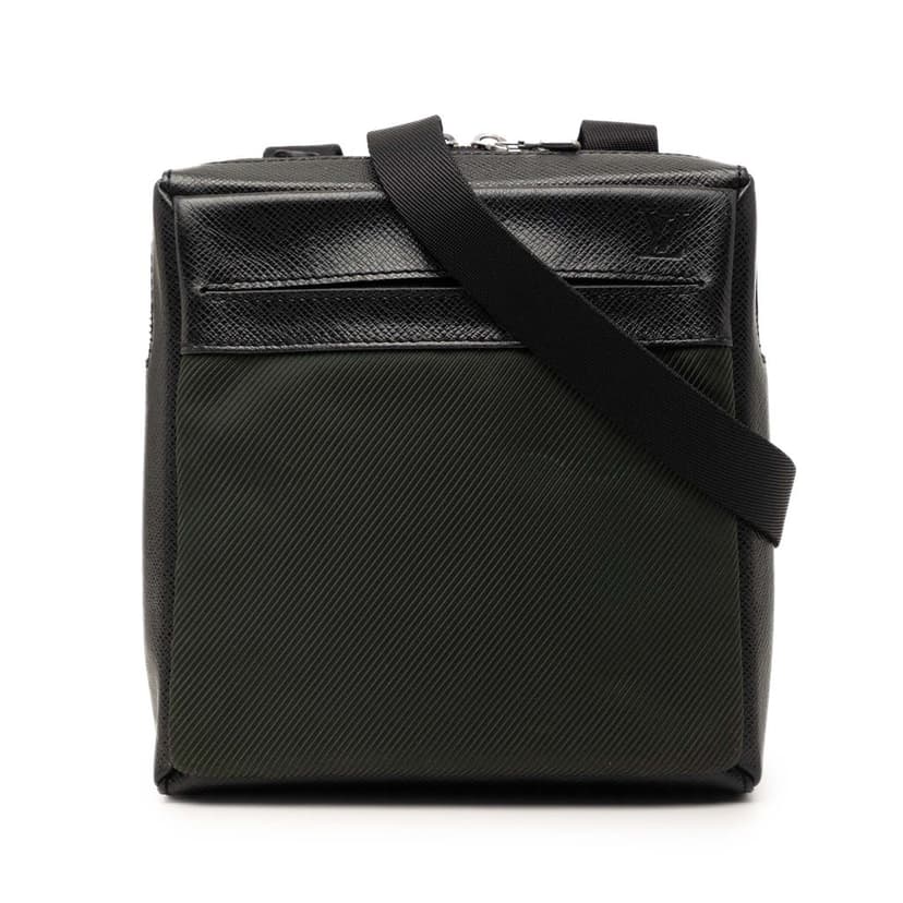 Louis Vuitton Taiga Sayan