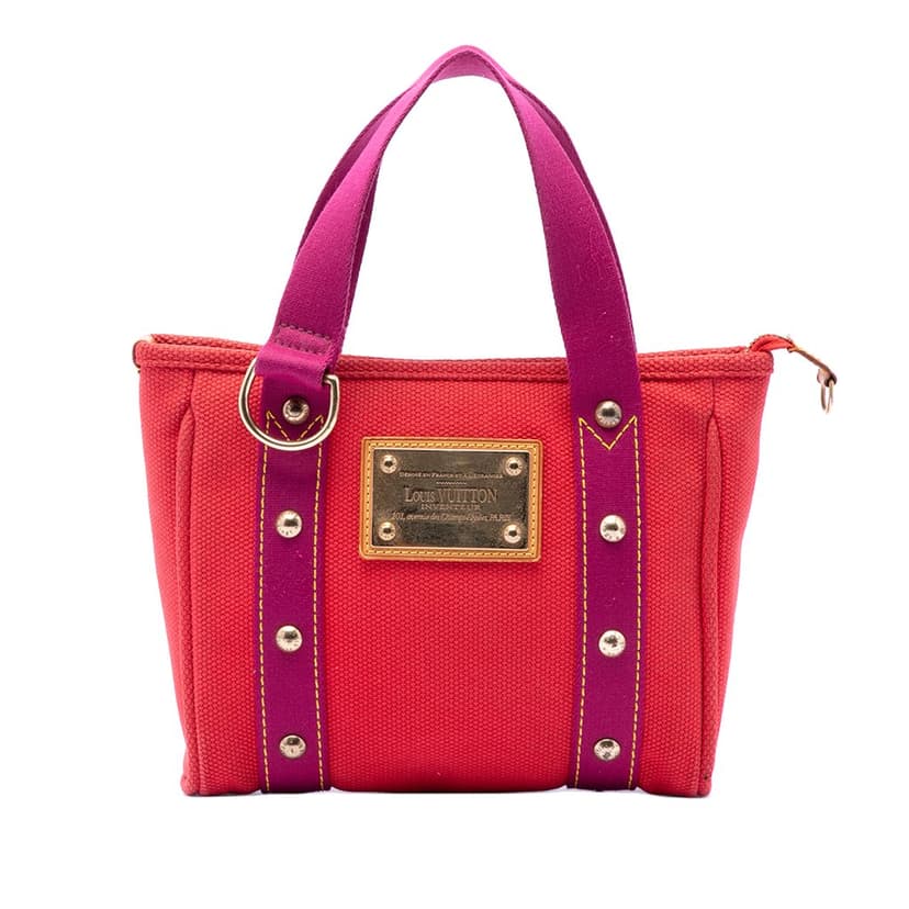 Louis Vuitton أنتيغوا كاباس مساءً