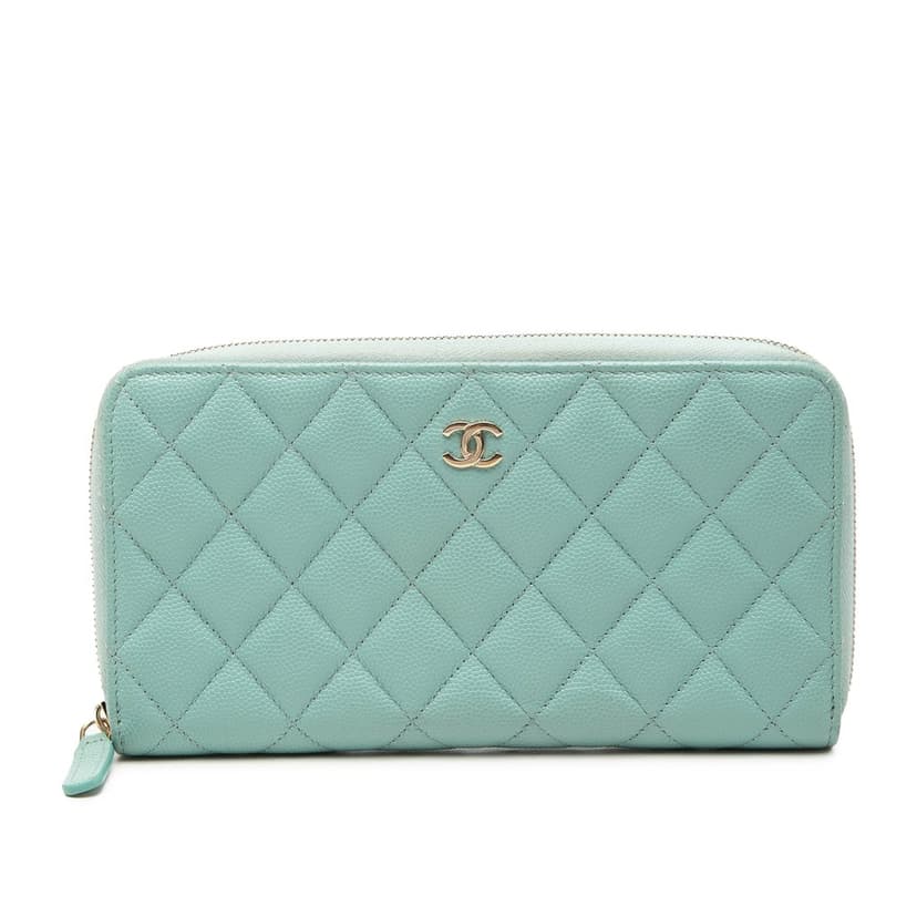 Chanel محفظة طويلة بسحاب من جلد الكافيار المبطن