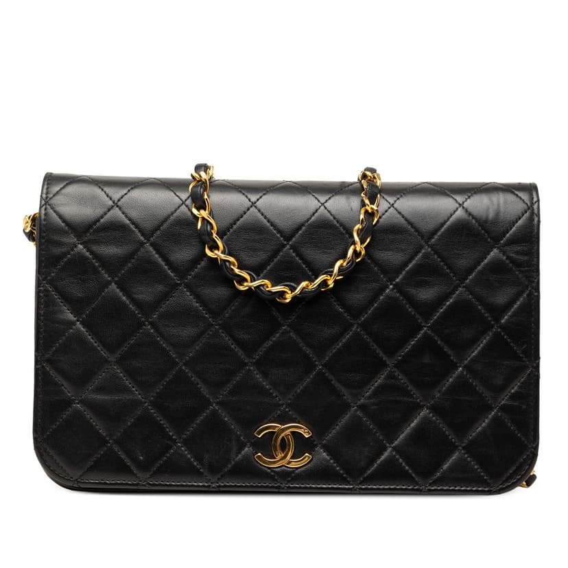 Chanel غطاء كامل من جلد الخروف المبطن بنمط CC