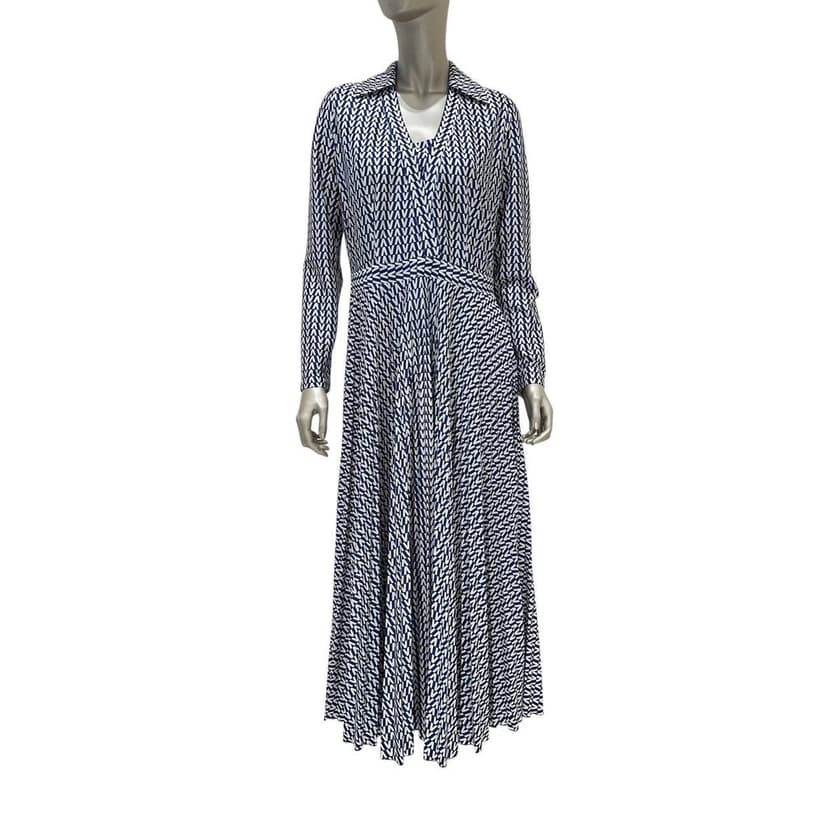 Valentino Valentino Blue V-Print Maxi Dress Sz.M Pre-owned