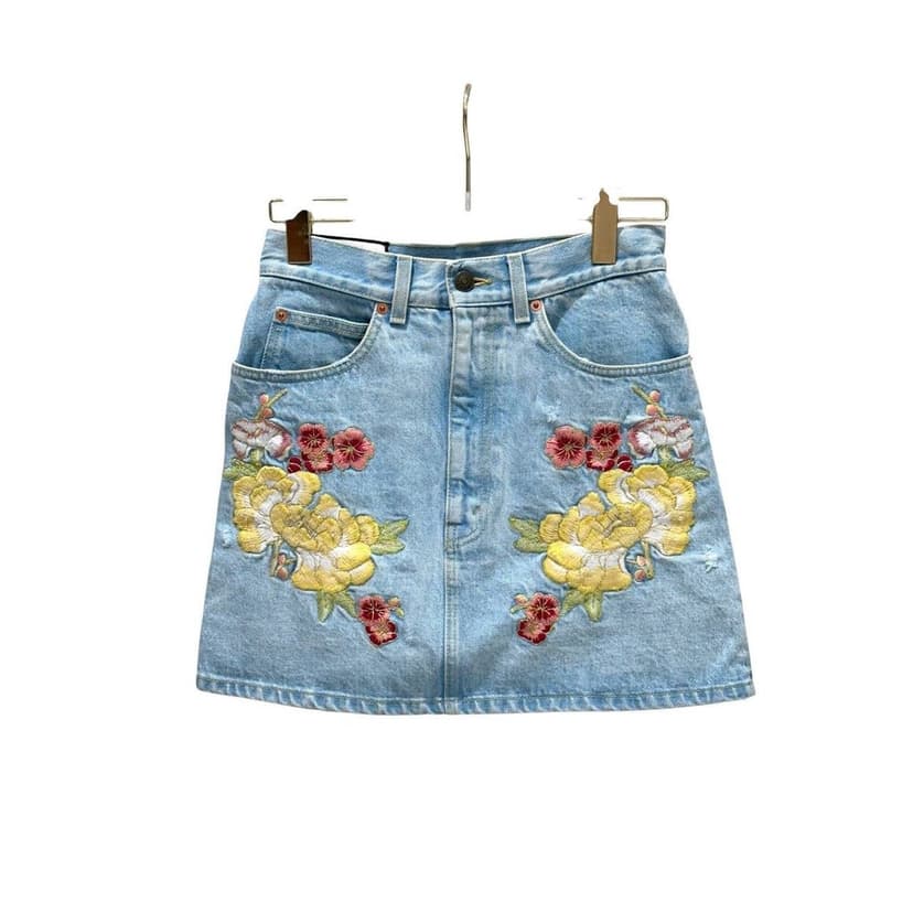 Gucci Gucci Embroidered Raw Edge Denim Skirt - Size 38 pre-owned