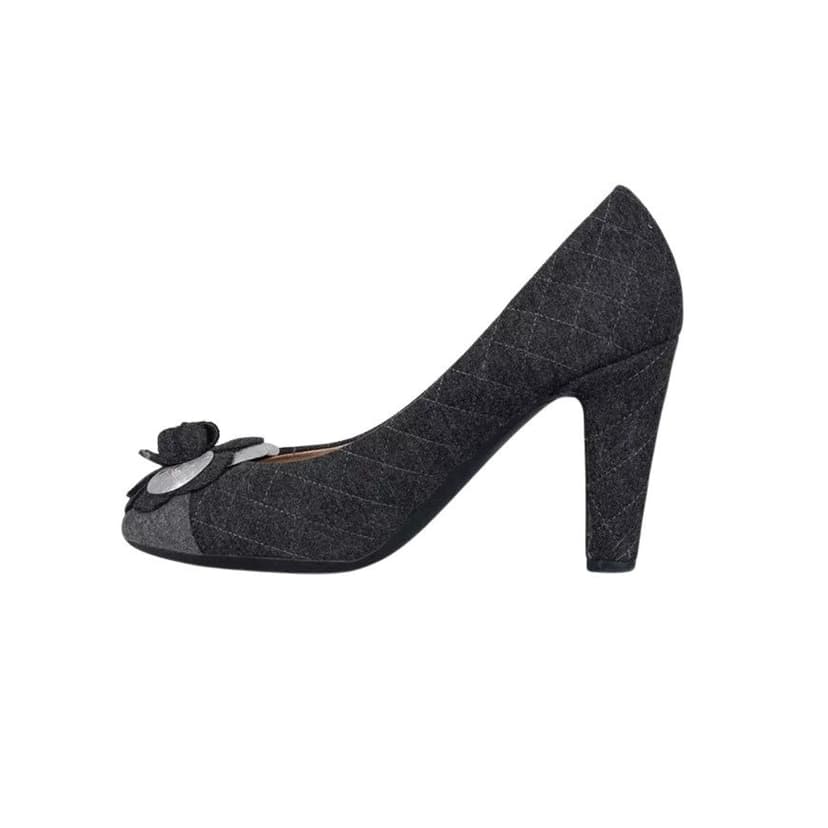 Chanel Chanel Gray Textile Rose Pumps  Sz 38 pre-owned