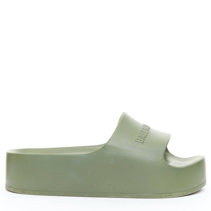 Balenciaga سميك