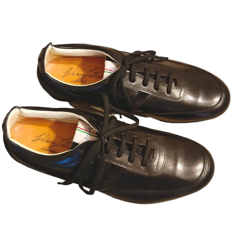 Unsigned -Sneakers- Silvano Lattanzi-