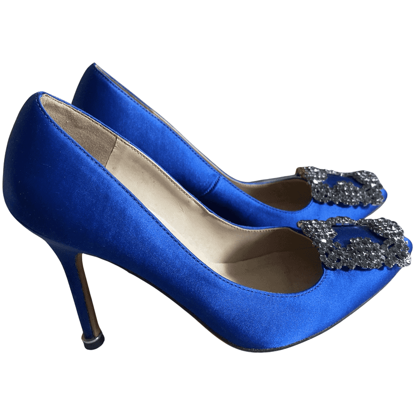 Manolo Blahnik Hangisi Blue Satin Blue Satin Very good condition - Front View