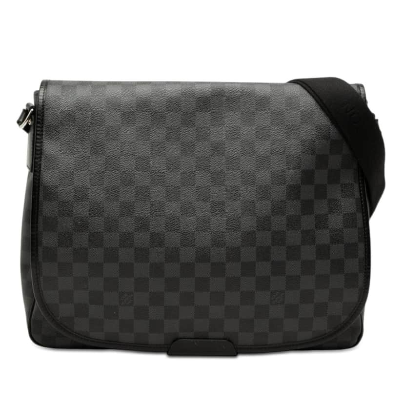 Louis Vuitton Damier Graphite Daniel GM Black Very good condition - Front View