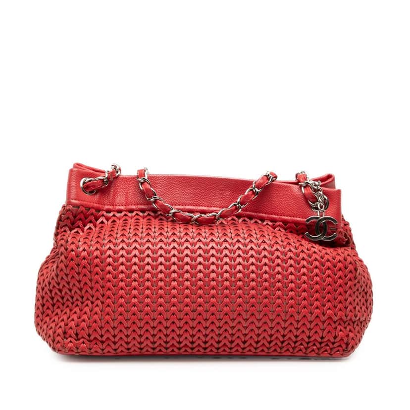 Chanel Woven Caviar CC Charm Tote Red Leather Very good condition - Front View