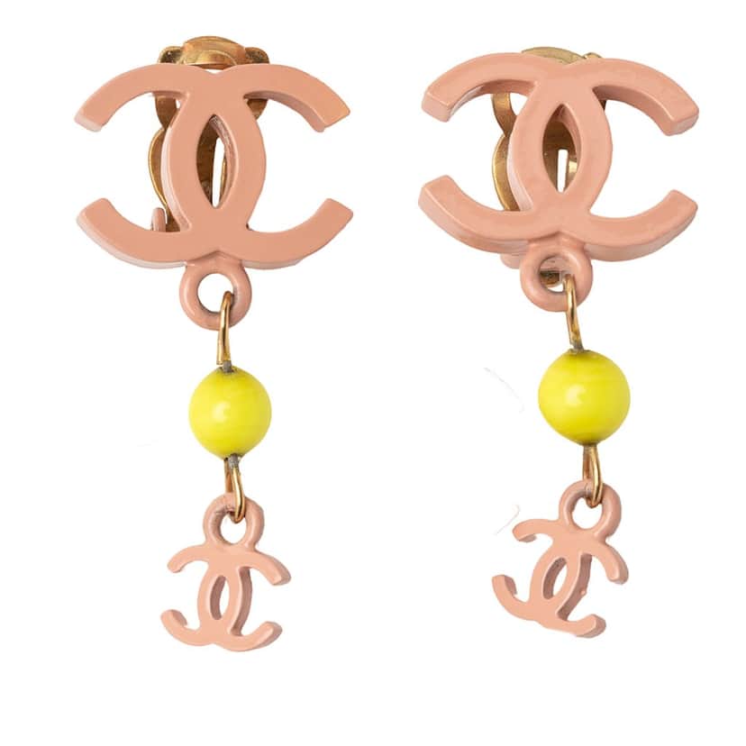 Chanel Gold Plated Enamel CC Drop Clip-On Earrings Pink Very good condition - Front View