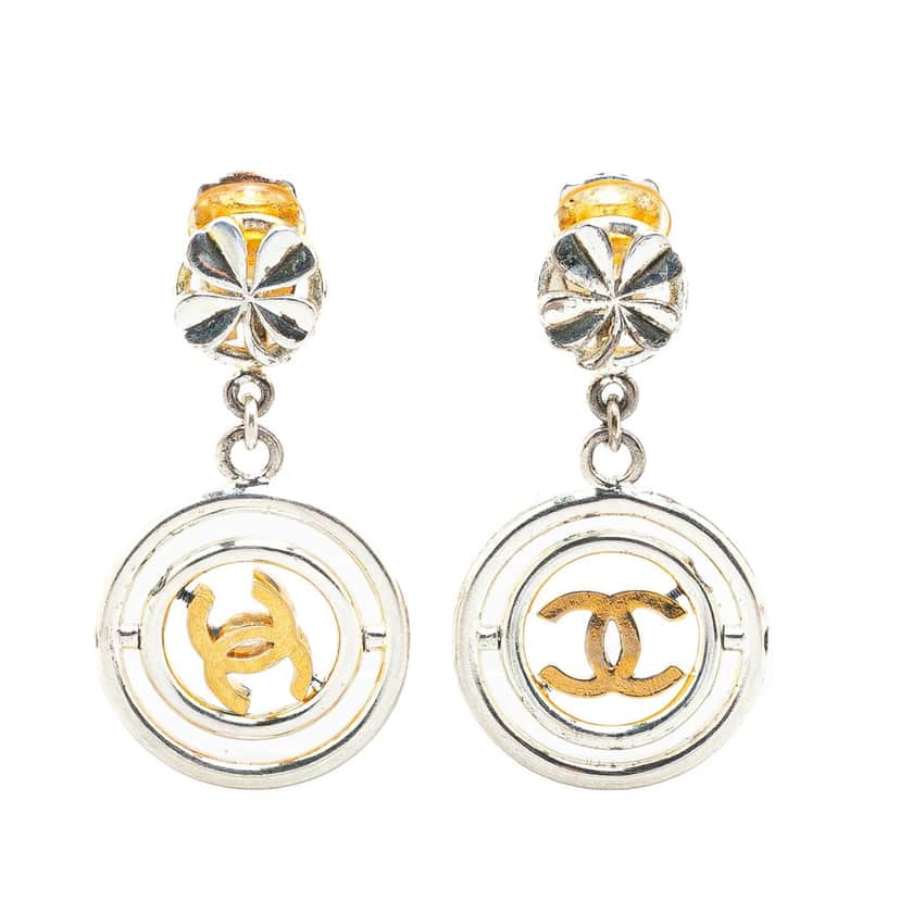 Chanel Silver Clover CC Drop Clip on Earrings Silver Metal Very good condition - Front View