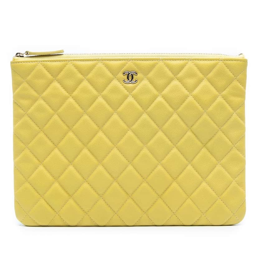 Chanel Medium Quilted Caviar O Case Clutch Yellow Leather Good condition - Front View