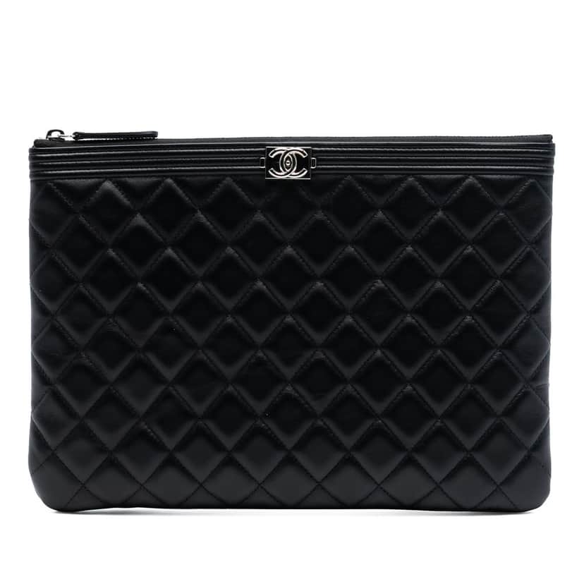 Chanel Medium Quilted Lambskin Boy O Case Clutch Black Leather Very good condition - Front View
